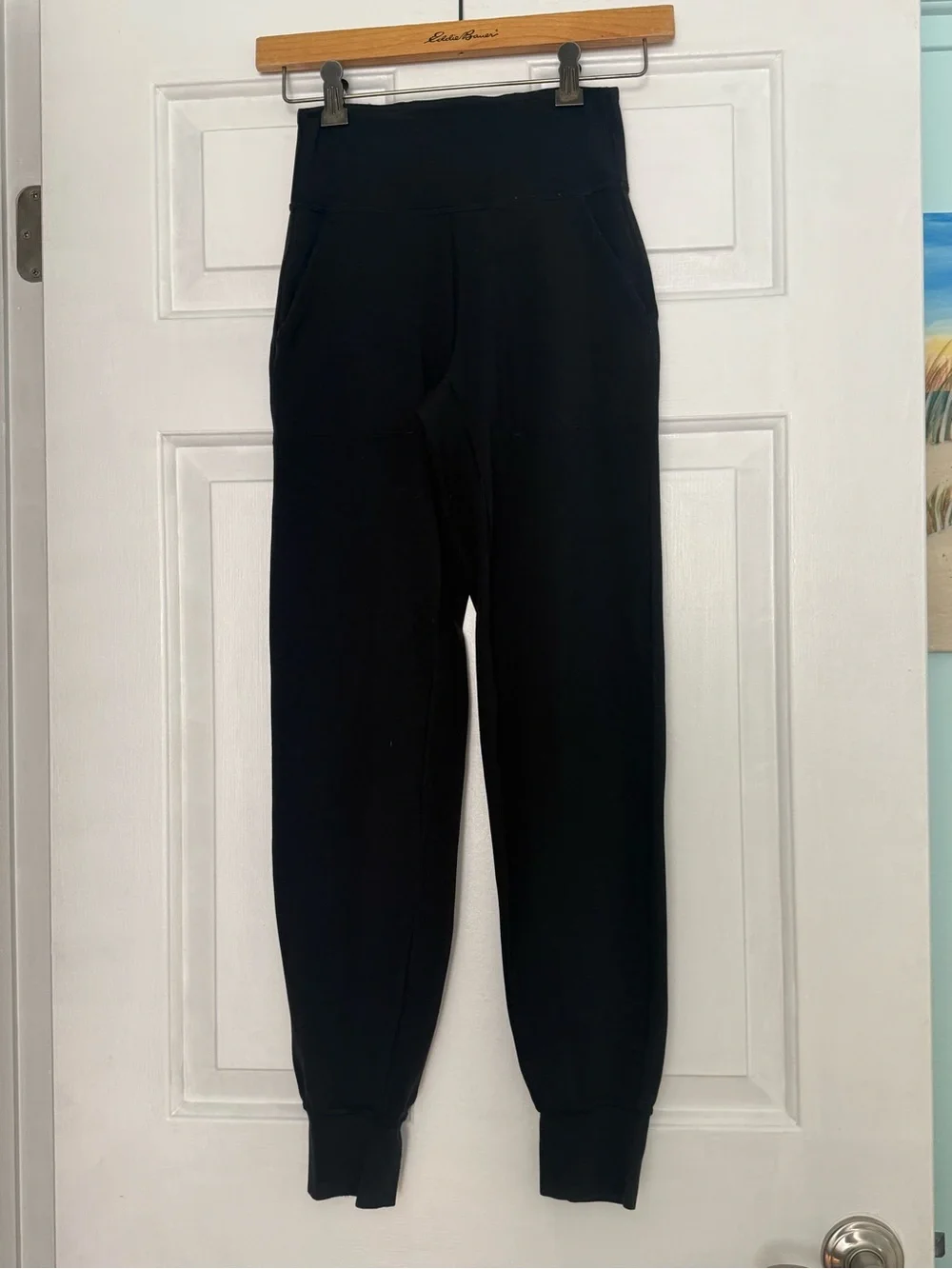 Lululemon Align High Rise Joggers in Black